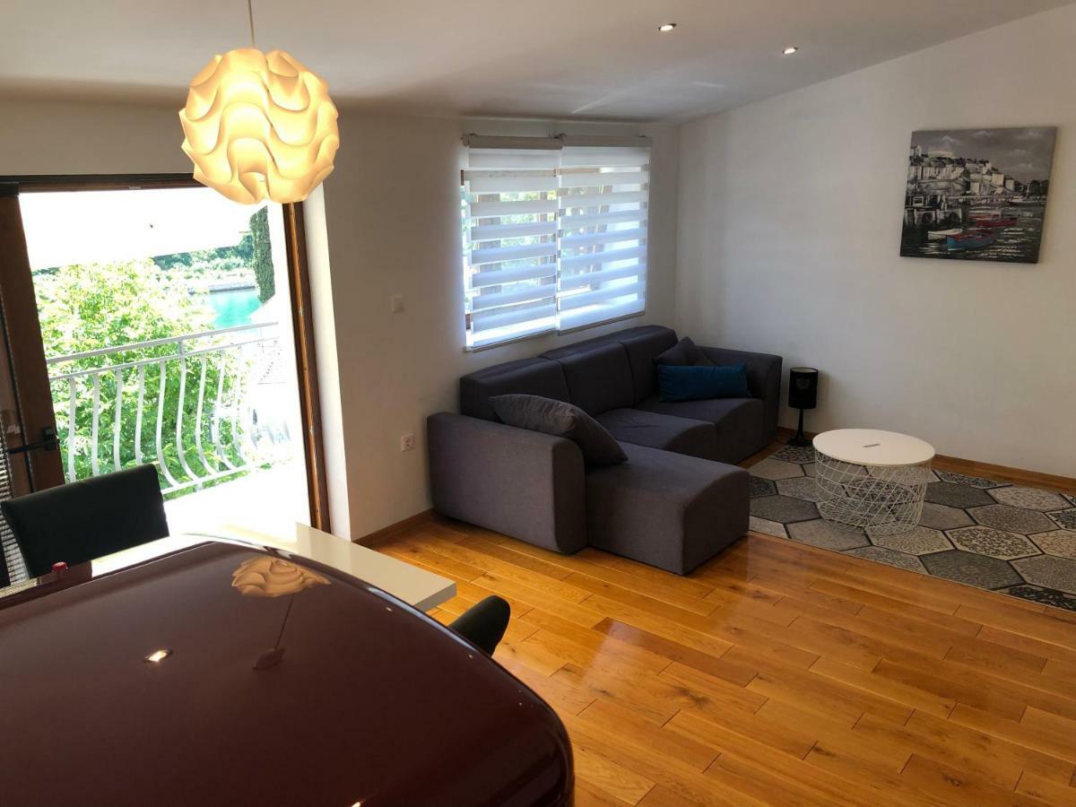 Apartment Novigrad Holiday Exterior foto